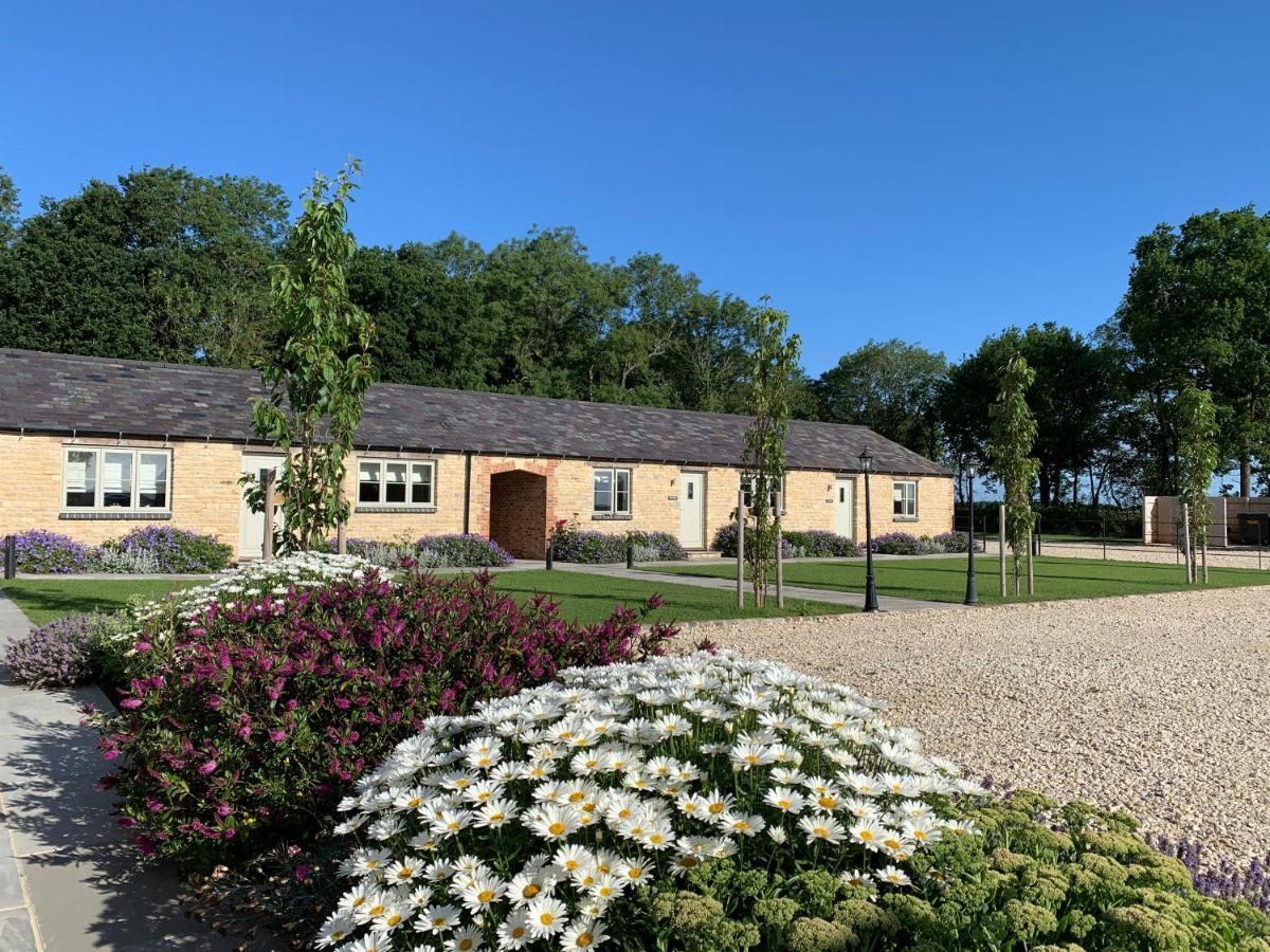 Briary Cottages At Iletts Farm Brackley  Buitenkant foto